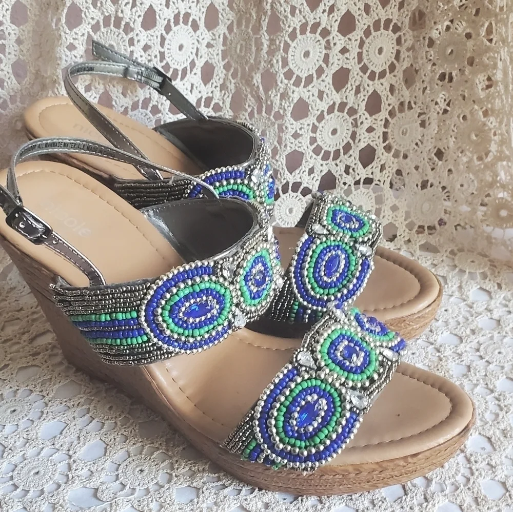Nicole Platform